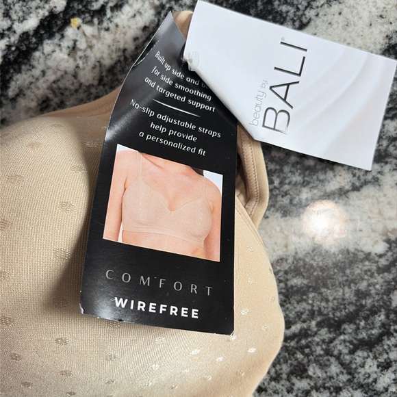 Lot  bundle of 3 Beauty by Bali Women's Foam Wirefree Bra size 38D B540 - Picture 4 of 7